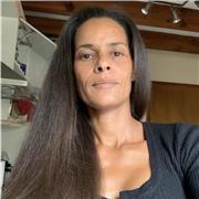 Professeur particulier donne cours de mathématiques et français jusqu’à la 3ème. Je suis spécialisée dans l’aide aux enfants à besoins particuliers tels que les EIP ou les enfants porteurs de troubles dys